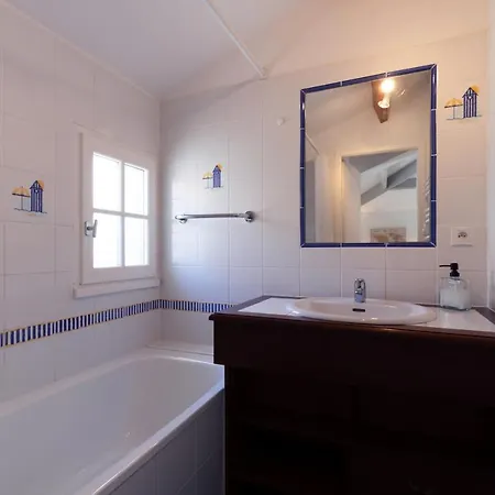 A 800m De La Plage, Maison Pour 6 Avec Piscine Ferienhaus