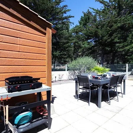 A 800m De La Plage, Maison Pour 6 Avec Piscine Holiday home