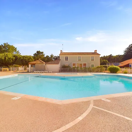 A 800m De La Plage, Maison Pour 6 Avec Piscine Ferienhaus